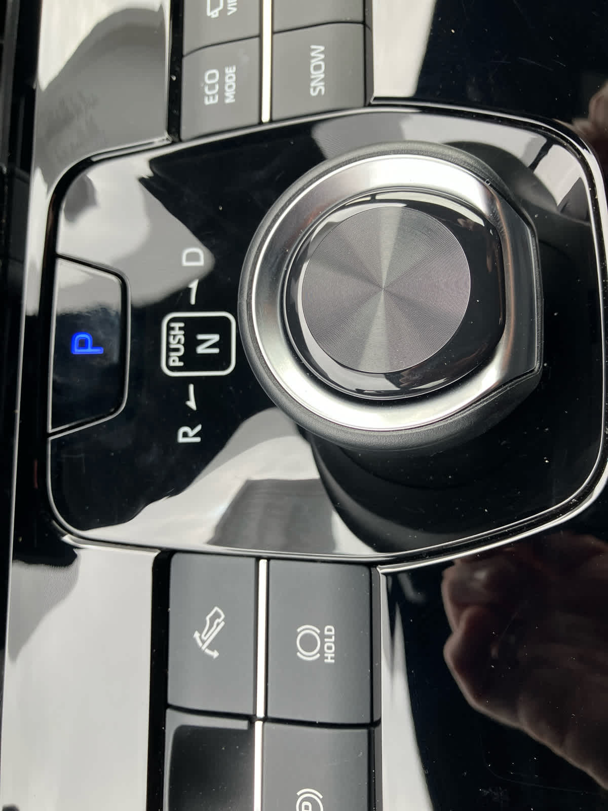 Vehicle image 33 of 38