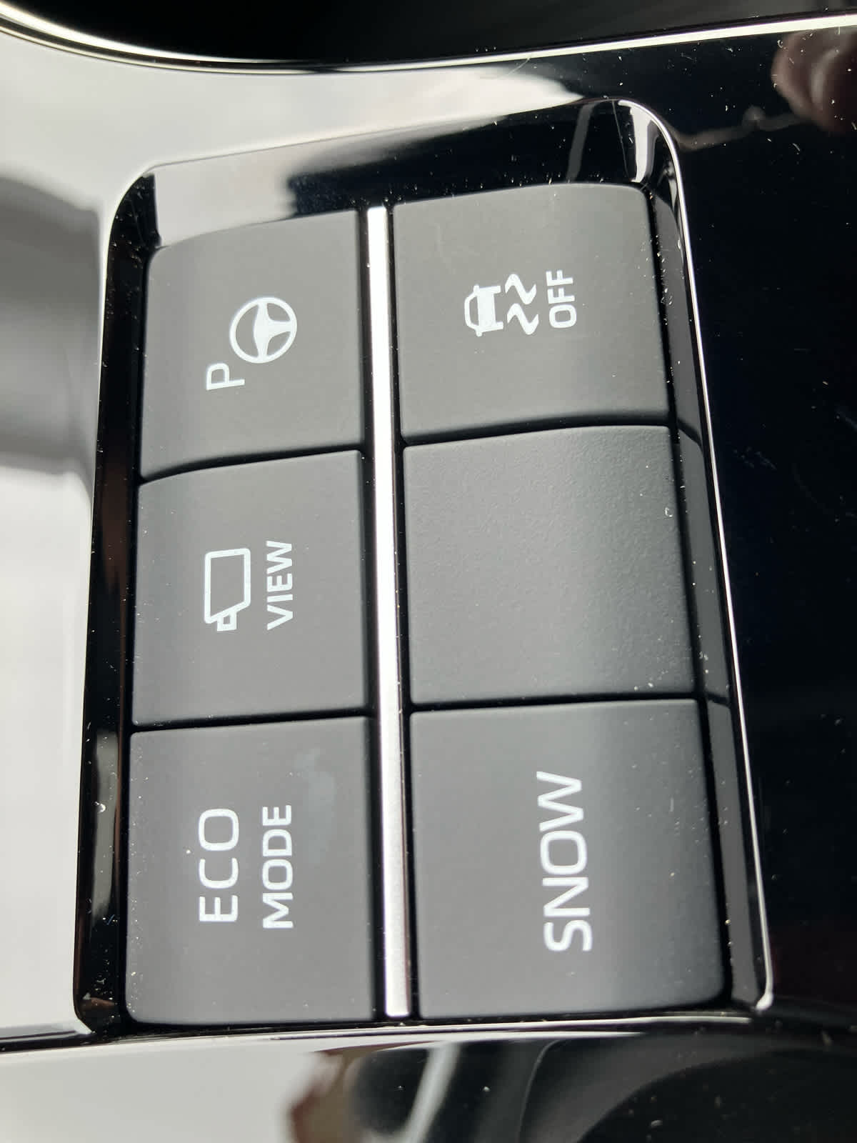 Vehicle image 31 of 38