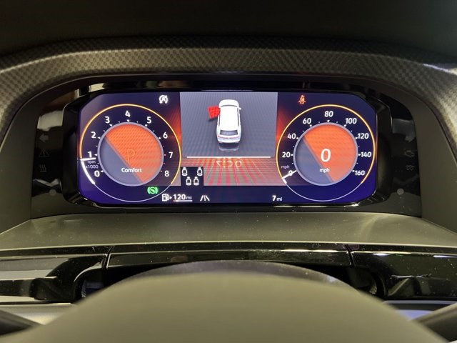 Vehicle image 16 of 22