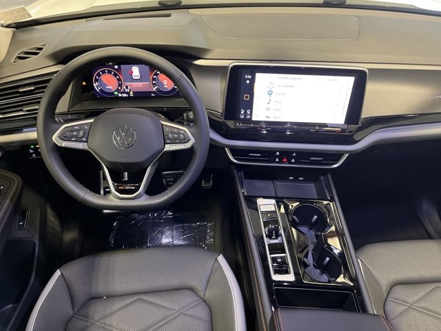Vehicle image 12 of 22