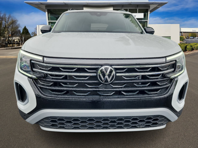 Vehicle image 2 of 30