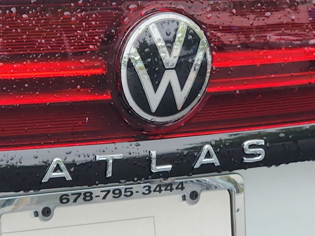Vehicle image 11 of 30