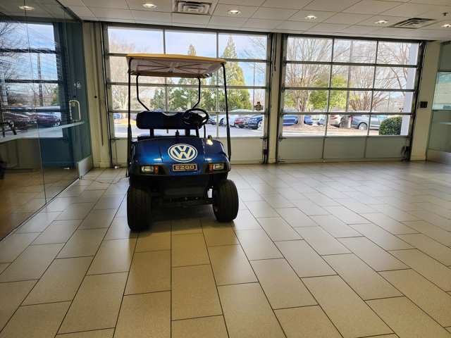 Vehicle image 29 of 30