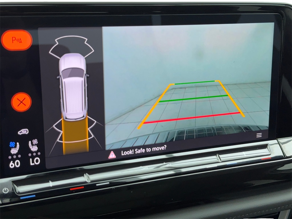 2024 Volkswagen Atlas 2.0T Peak Edition SE w/Technology Image 28 of 60