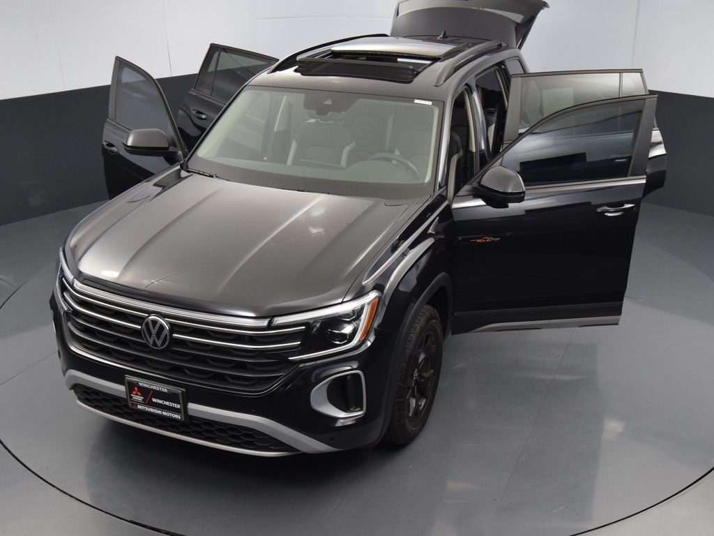 Vehicle image 1 of 45