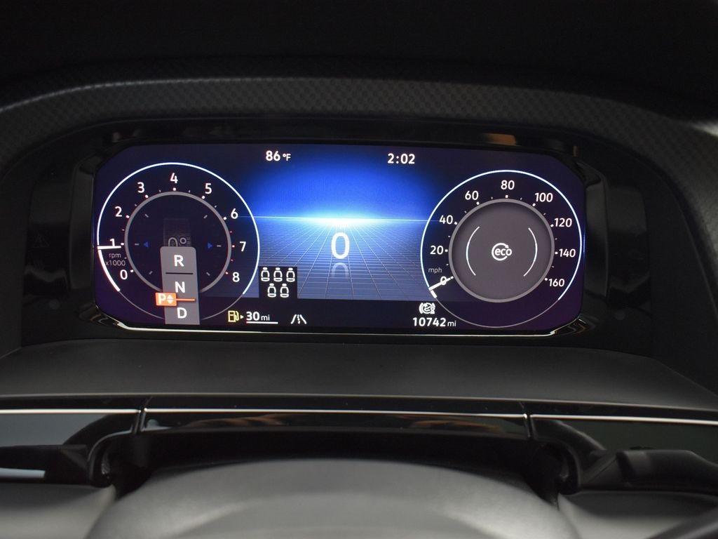 Vehicle image 29 of 45