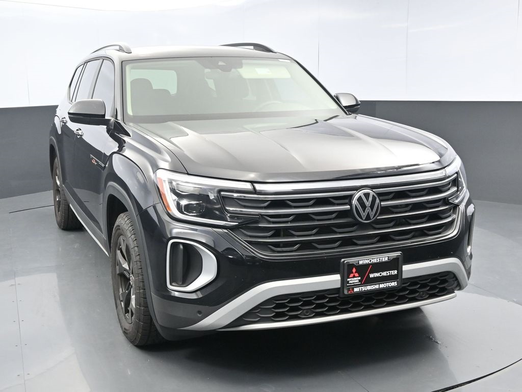 Vehicle image 7 of 45