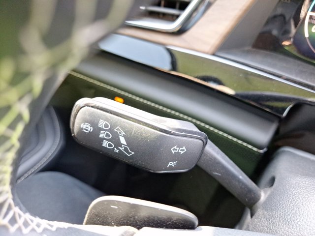 2024 Volkswagen Atlas 2.0T SE Image 23 of 33