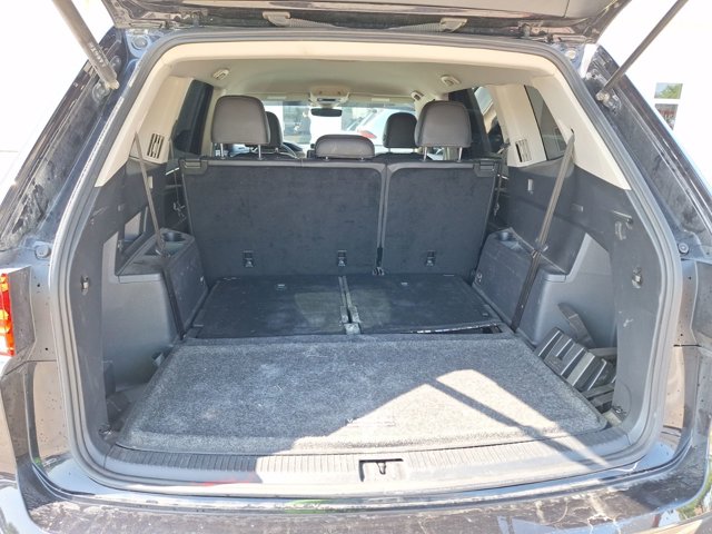 2024 Volkswagen Atlas 2.0T SE Image 12 of 33
