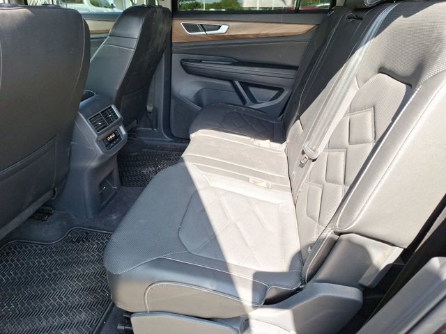 2024 Volkswagen Atlas 2.0T SE Image 29 of 33