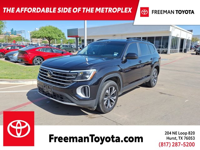 2024 Volkswagen Atlas 2.0T SE Image 1 of 33