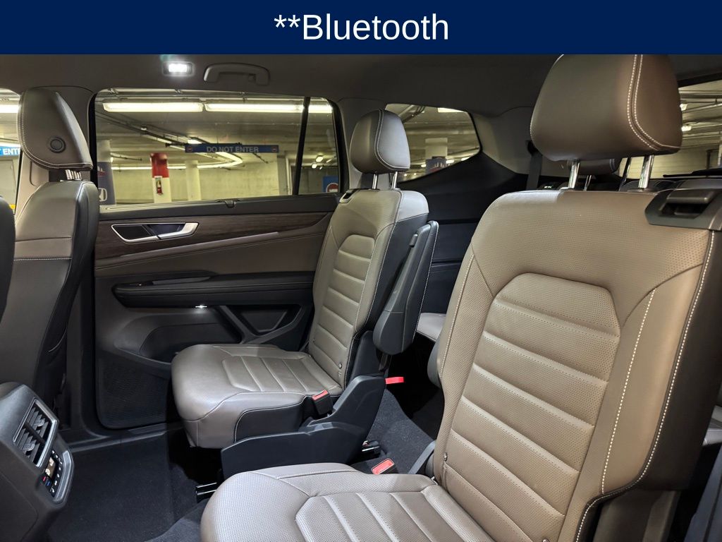 2024 Volkswagen Atlas 2.0T SEL Image 18 of 43
