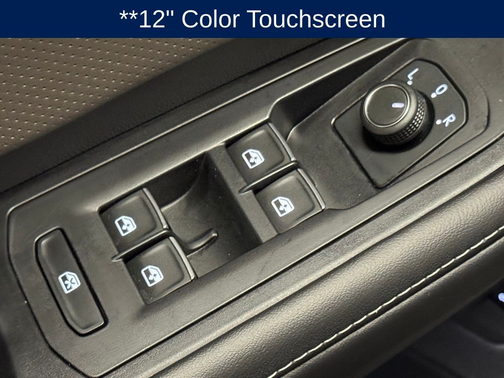 2024 Volkswagen Atlas 2.0T SEL Image 15 of 43