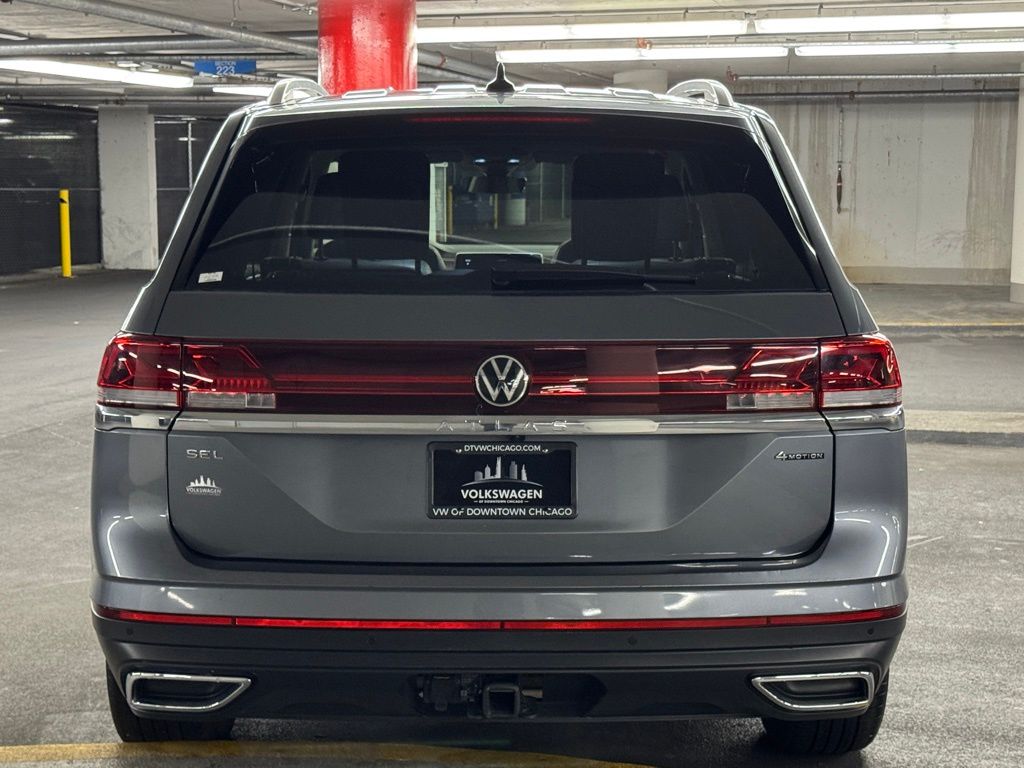 2024 Volkswagen Atlas 2.0T SEL Image 34 of 43