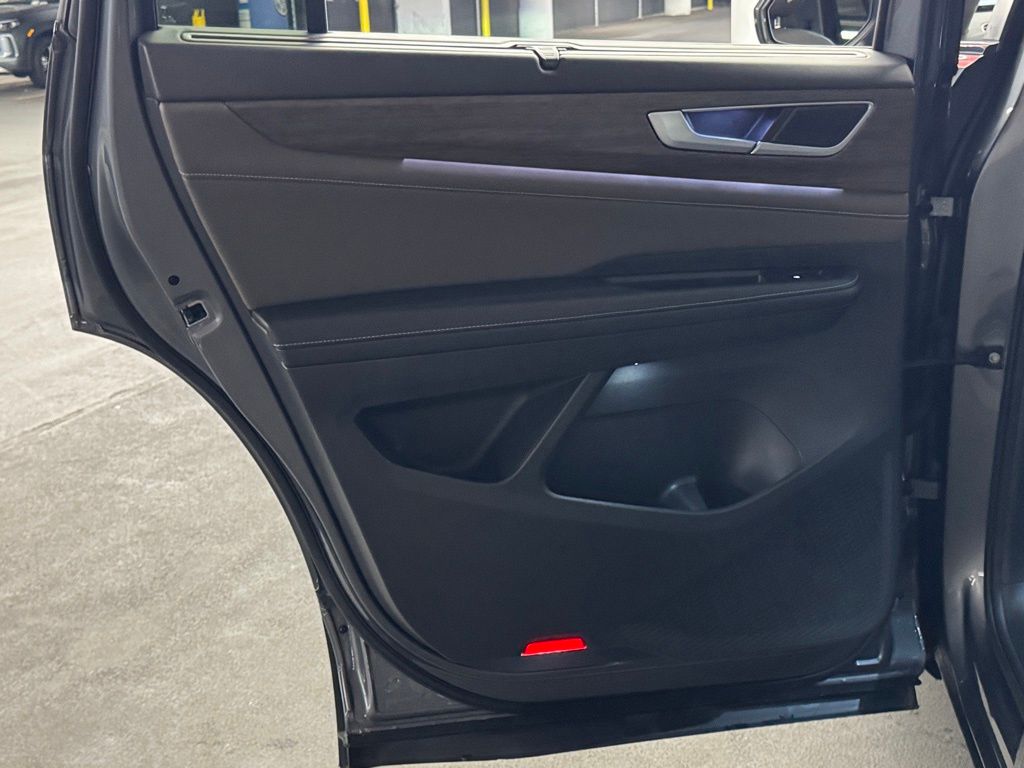 2024 Volkswagen Atlas 2.0T SEL Image 20 of 43