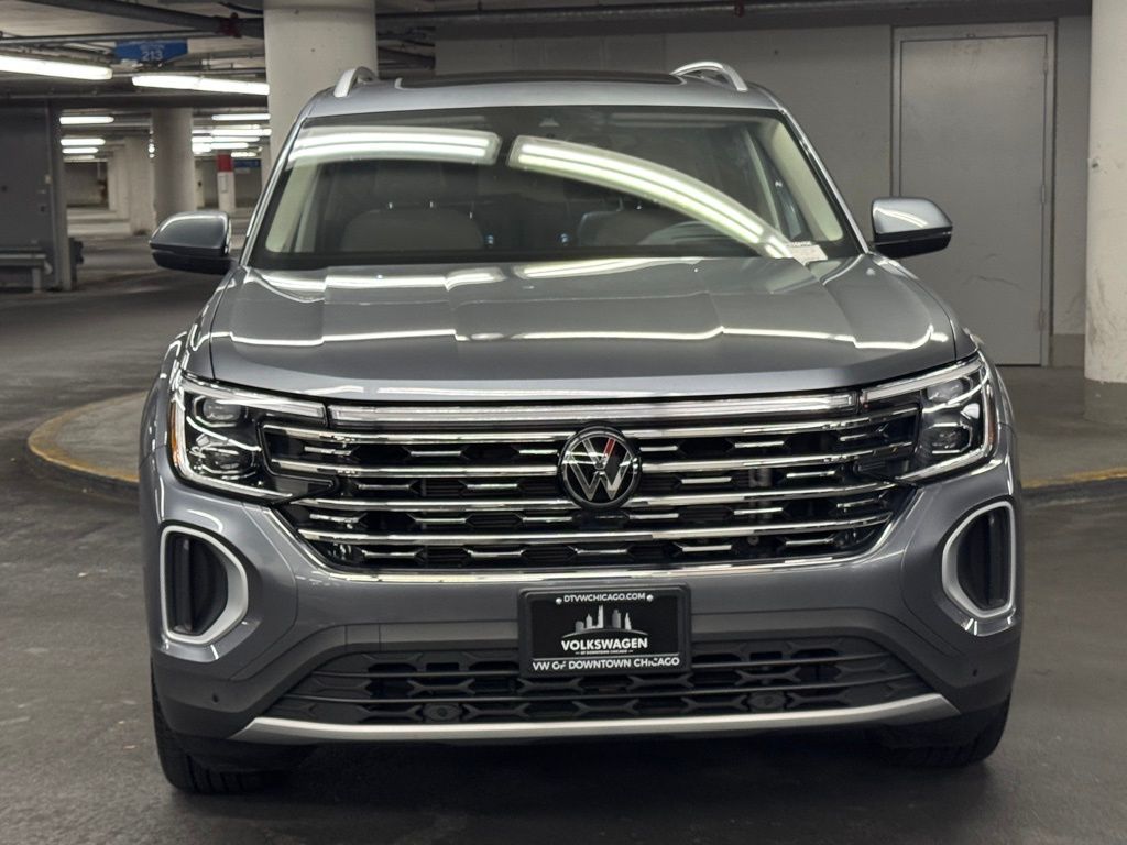 2024 Volkswagen Atlas 2.0T SEL Image 32 of 43