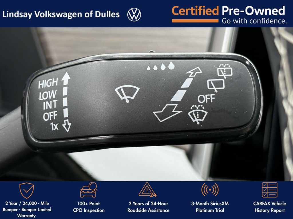 2024 Volkswagen Atlas 2.0T SEL Image 20 of 27