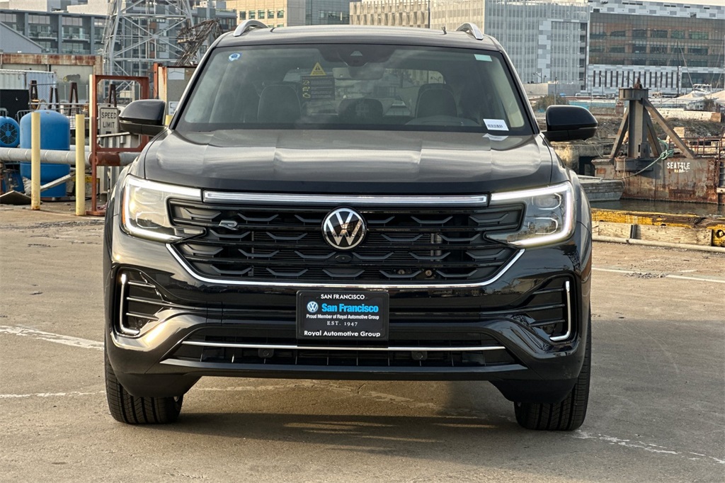 Vehicle image 1 of 19