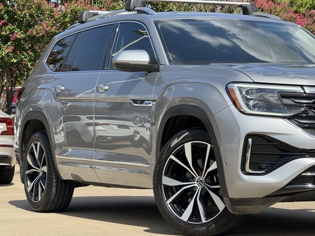 2024 Volkswagen Atlas 2.0T SEL Premium R-Line Image 5 of 36