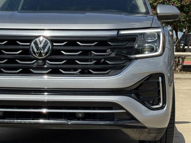 2024 Volkswagen Atlas 2.0T SEL Premium R-Line Image 2 of 36