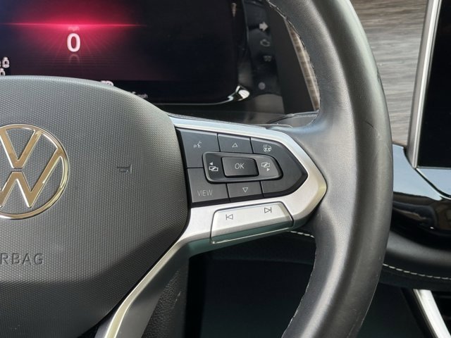 2024 Volkswagen Atlas 2.0T SEL Premium R-Line Image 35 of 36
