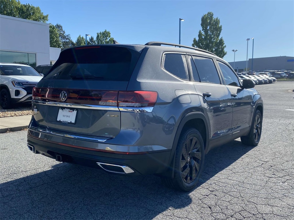 Vehicle image 5 of 30