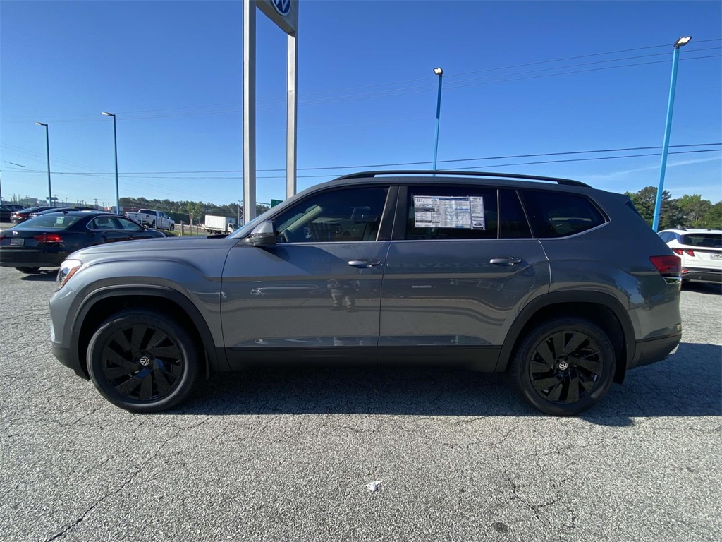 Vehicle image 8 of 30