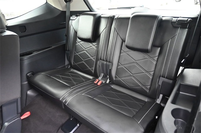 2024 Volkswagen Atlas 2.0T SE Technology Image 24 of 33