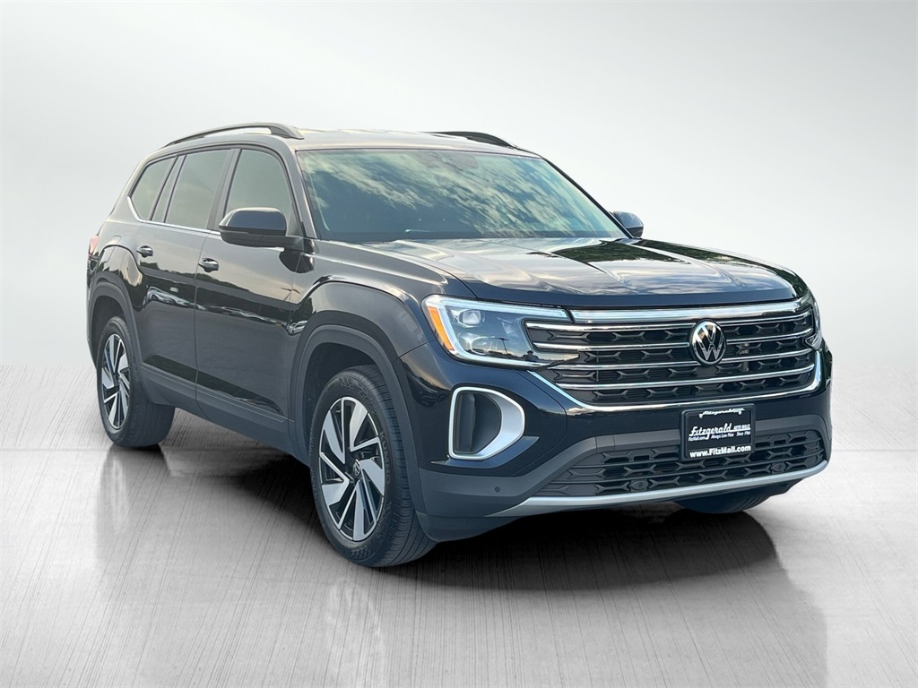 Vehicle image 3 of 29
