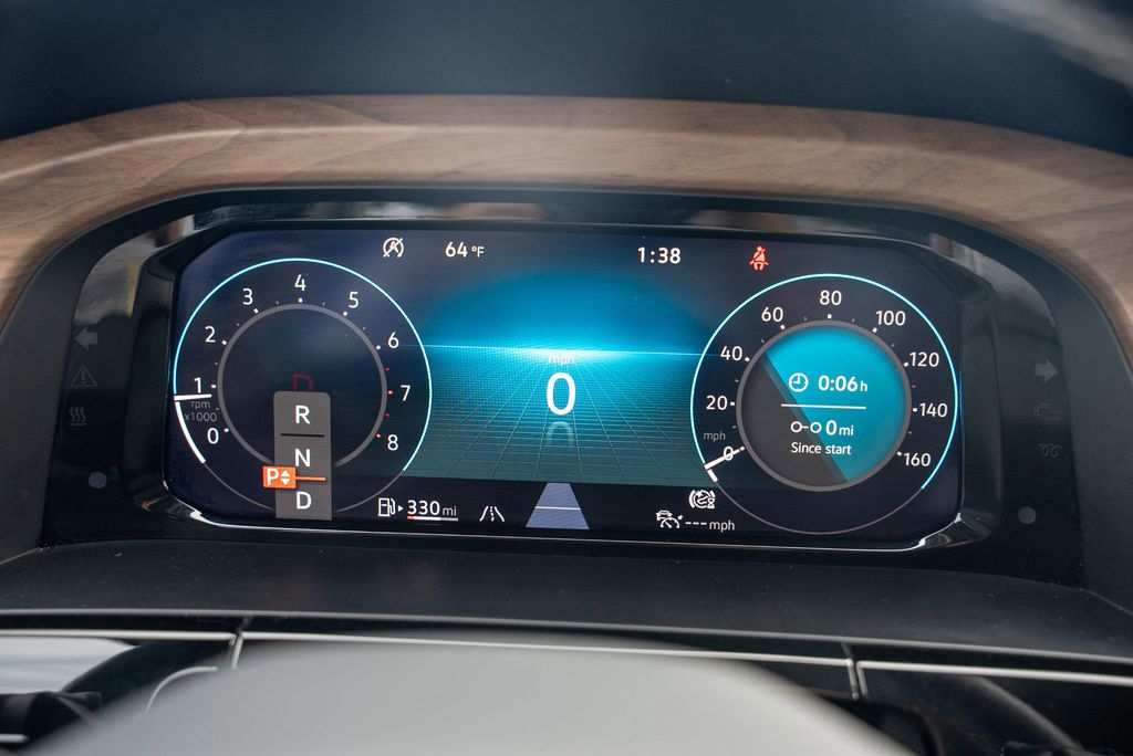 2024 Volkswagen Atlas 2.0T SE Technology Image 19 of 35