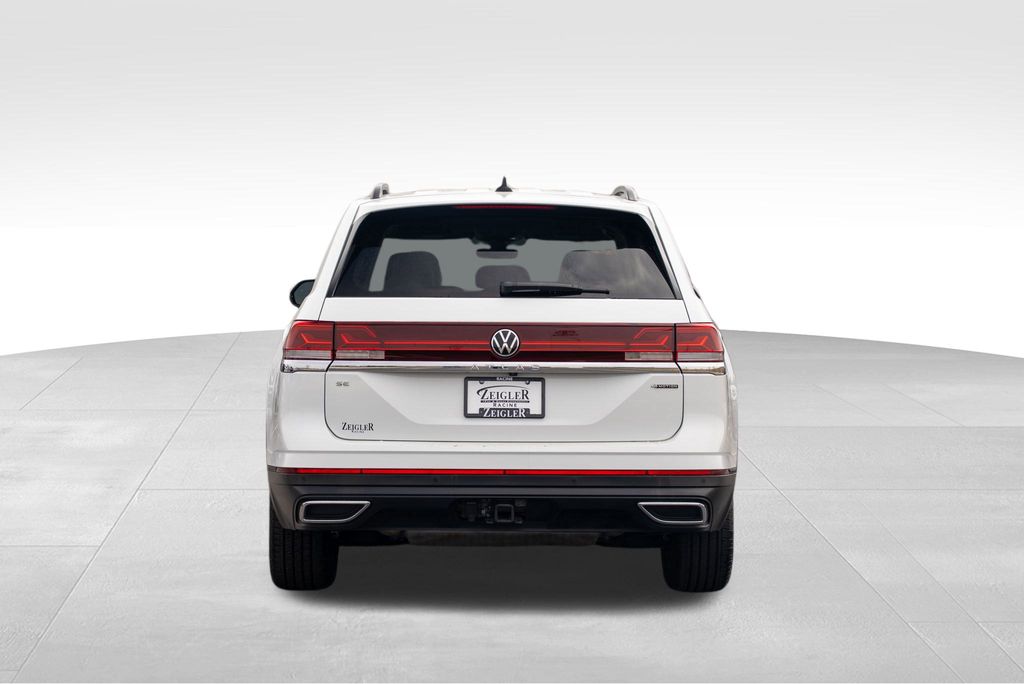 Vehicle image 7 of 35