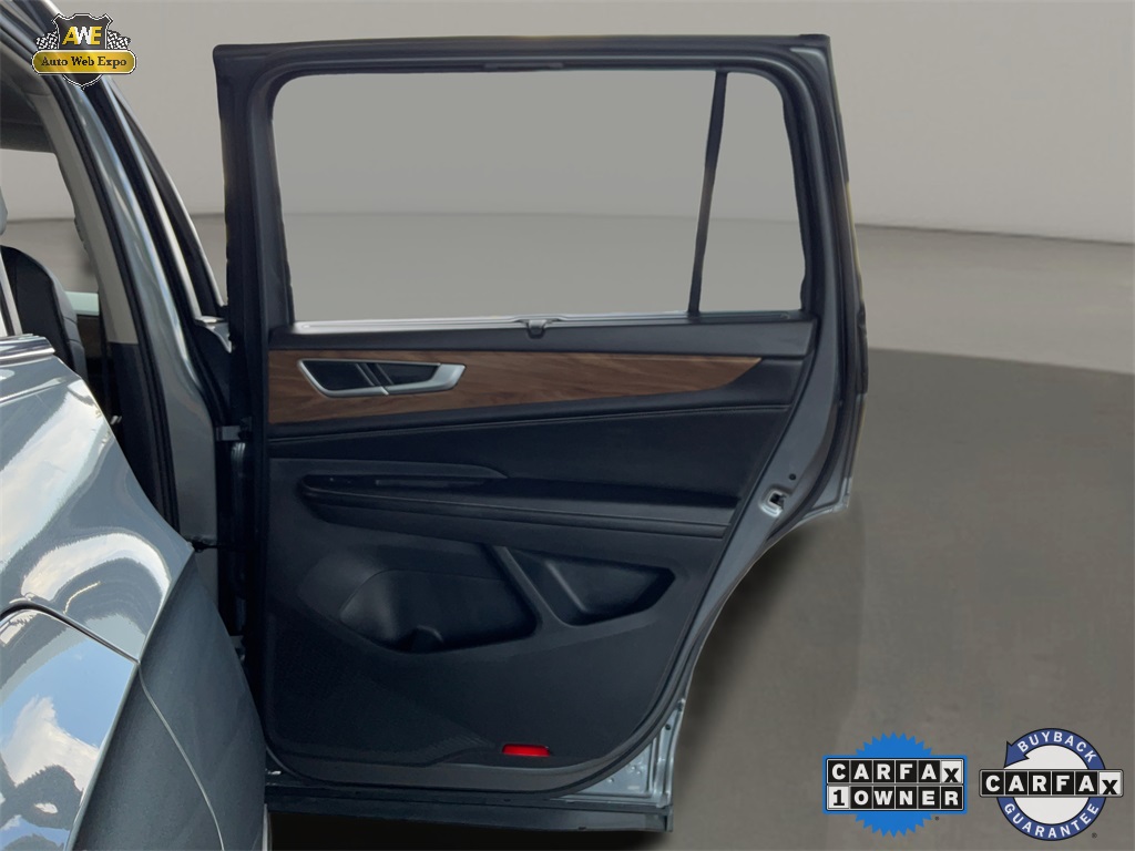 2024 Volkswagen Atlas 2.0T SE Technology Image 24 of 61