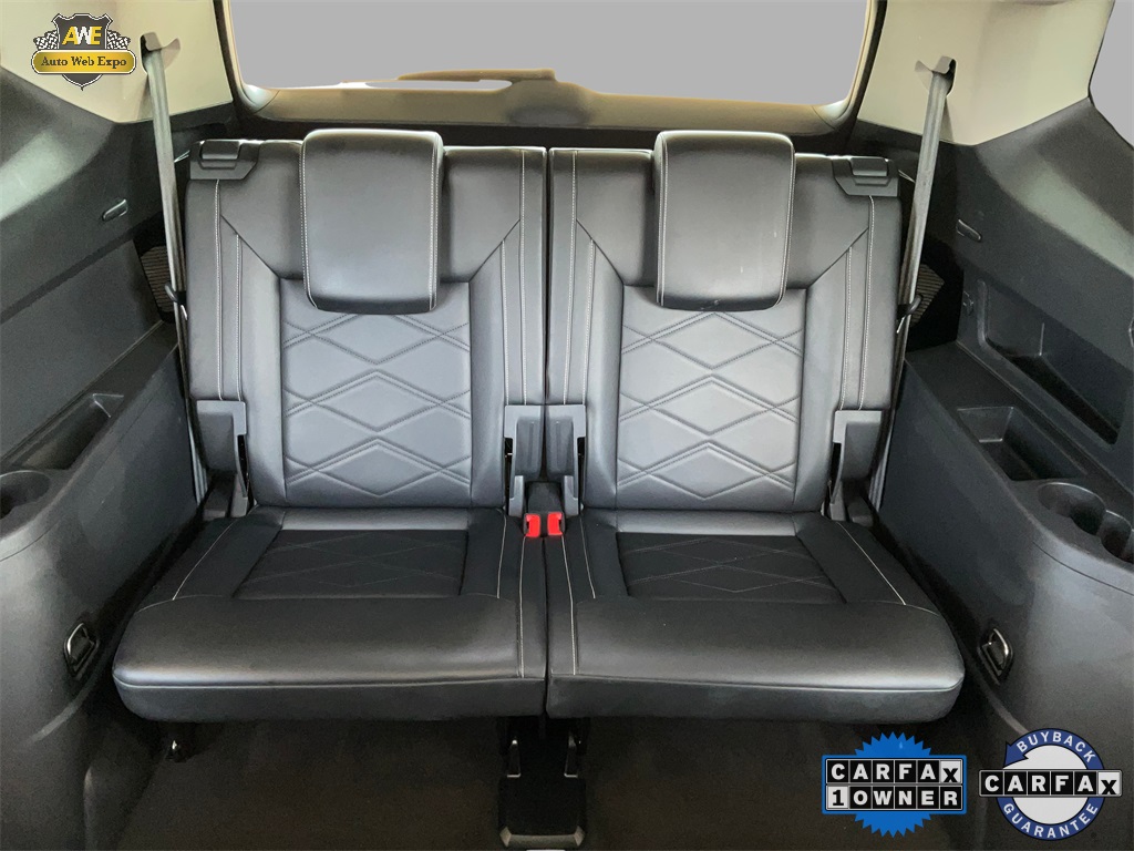 2024 Volkswagen Atlas 2.0T SE Technology Image 14 of 61