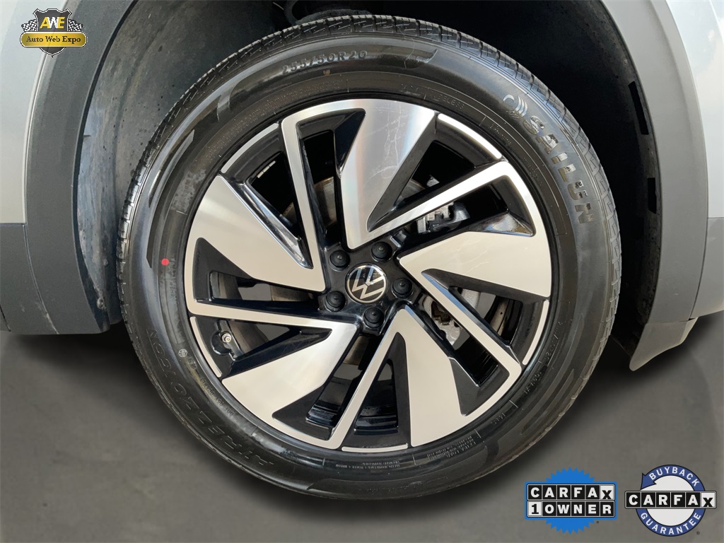 2024 Volkswagen Atlas 2.0T SE Technology Image 9 of 61