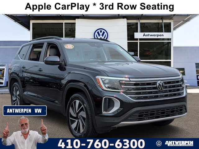 Vehicle image 3 of 32