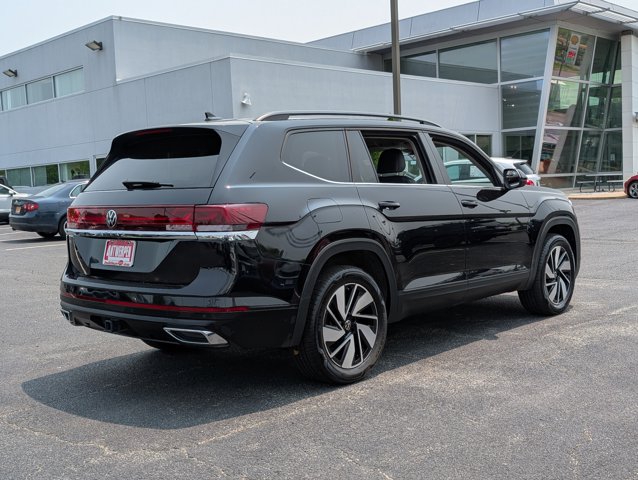 Vehicle image 6 of 32