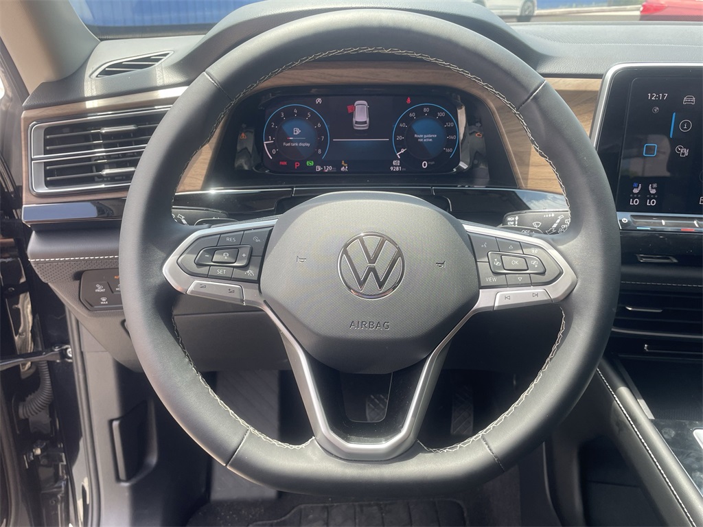 2024 Volkswagen Atlas 2.0T SE Technology Image 26 of 29