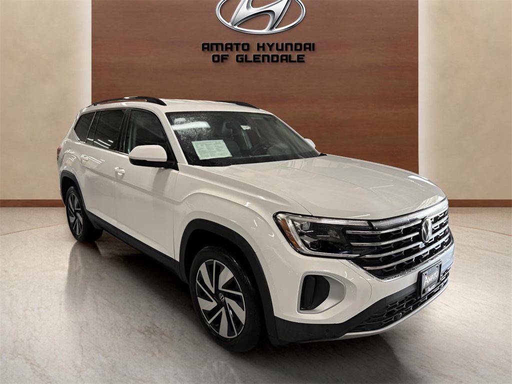 Vehicle image 4 of 28