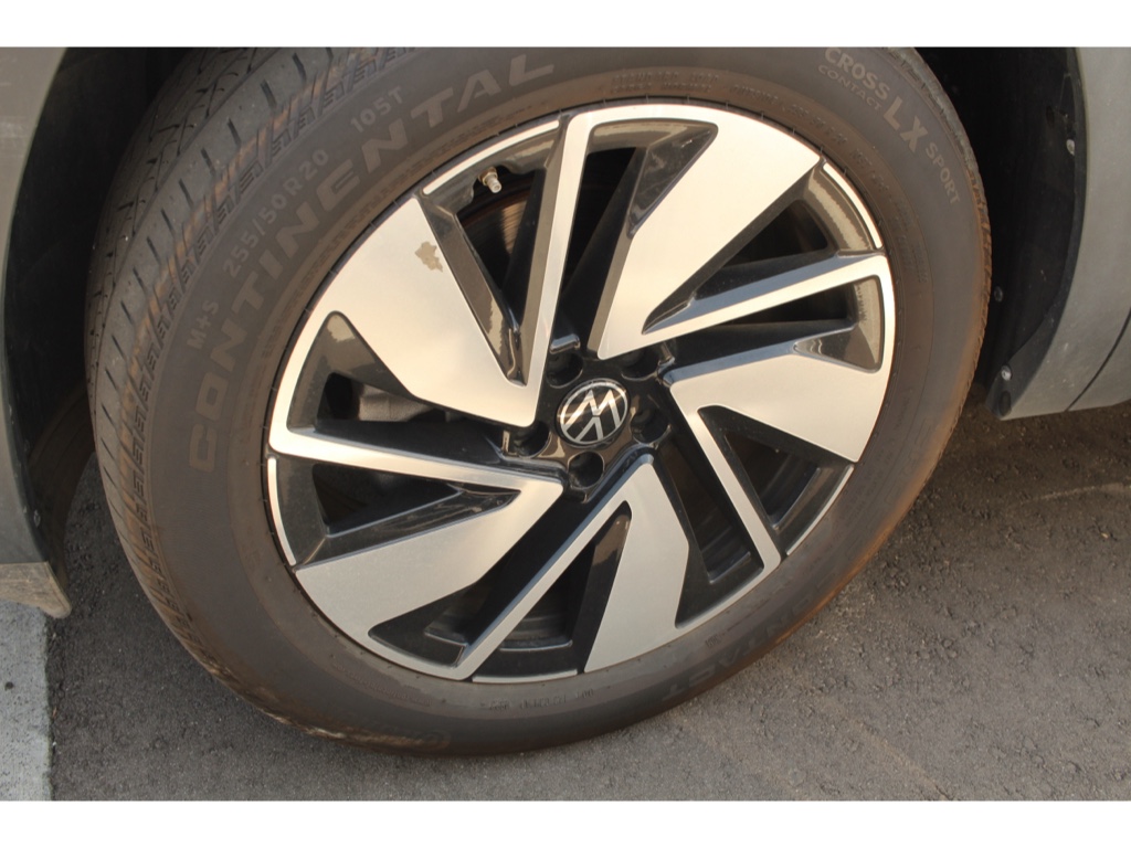 2024 Volkswagen Atlas 2.0T SE Technology Image 7 of 10