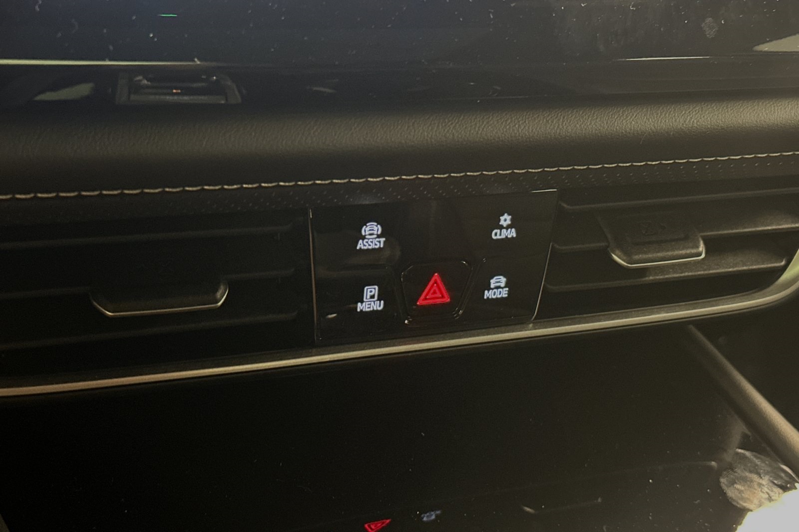 Vehicle image 20 of 27