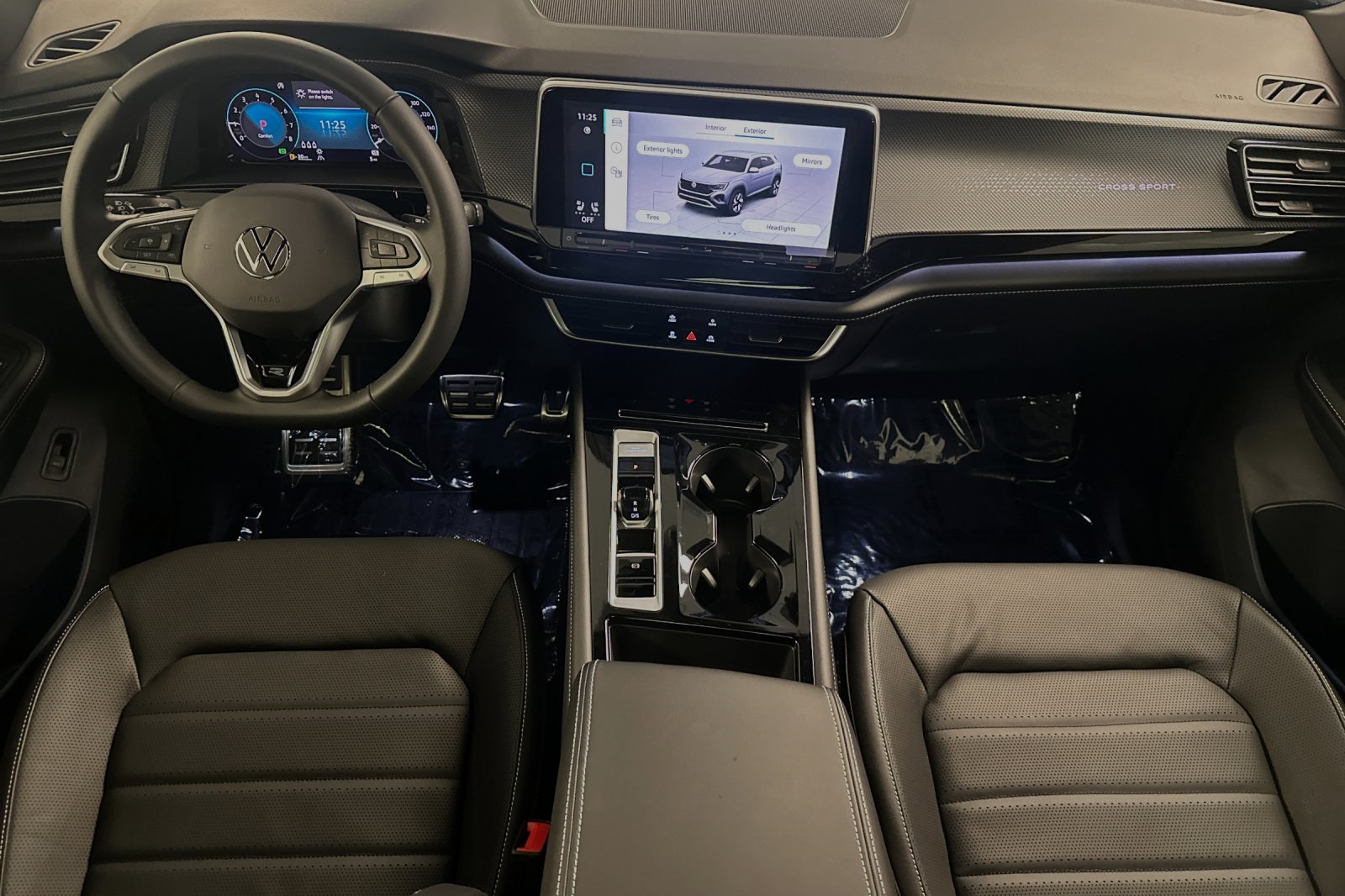 Vehicle image 12 of 27