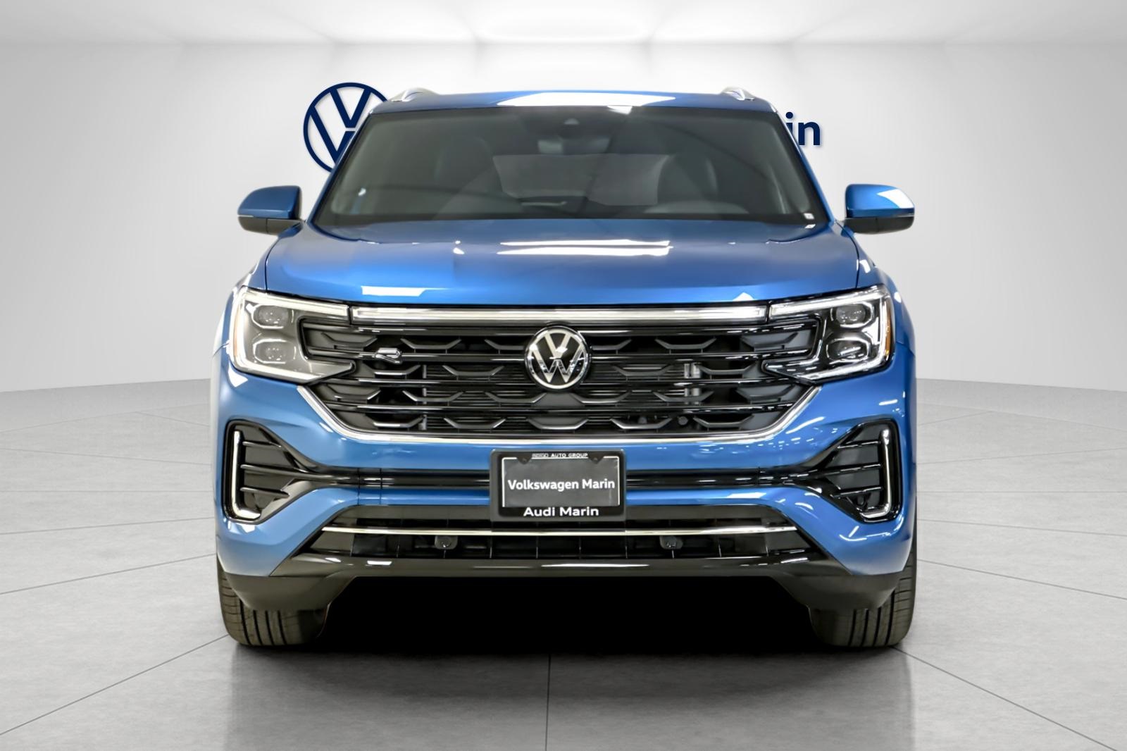 Vehicle image 2 of 27