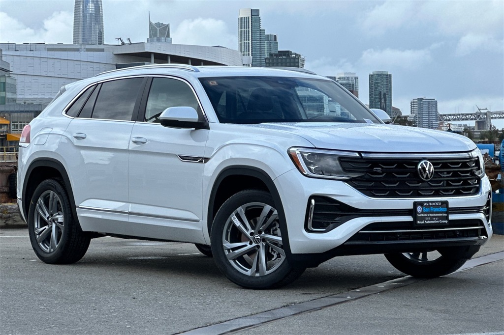 Vehicle image 2 of 23