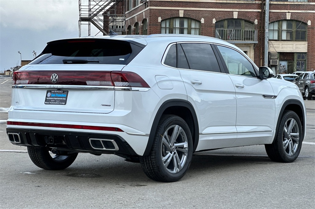 Vehicle image 5 of 23