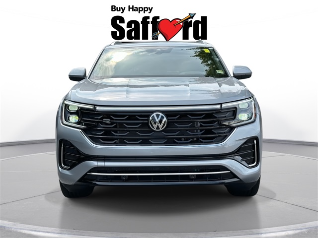 Vehicle image 2 of 18