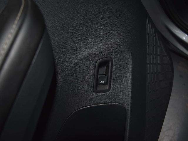 2024 Volkswagen Atlas Cross Sport 2.0T SE Technology Image 36 of 46