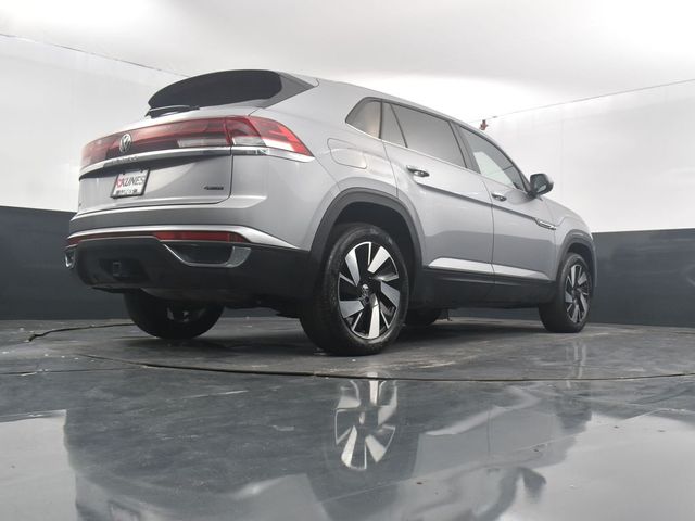 2024 Volkswagen Atlas Cross Sport 2.0T SE Technology Image 21 of 46