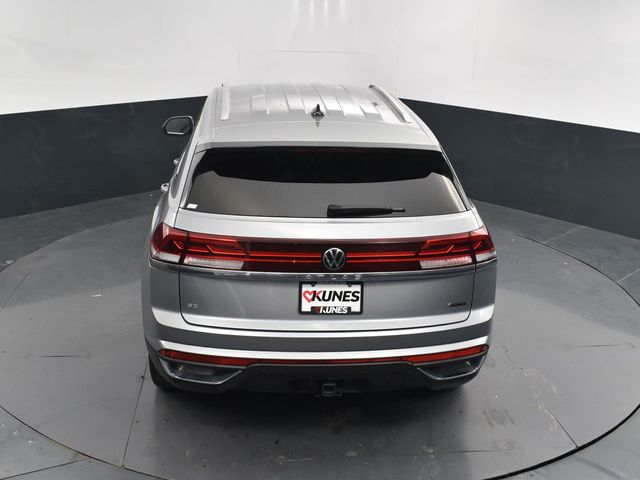 2024 Volkswagen Atlas Cross Sport 2.0T SE Technology Image 40 of 46