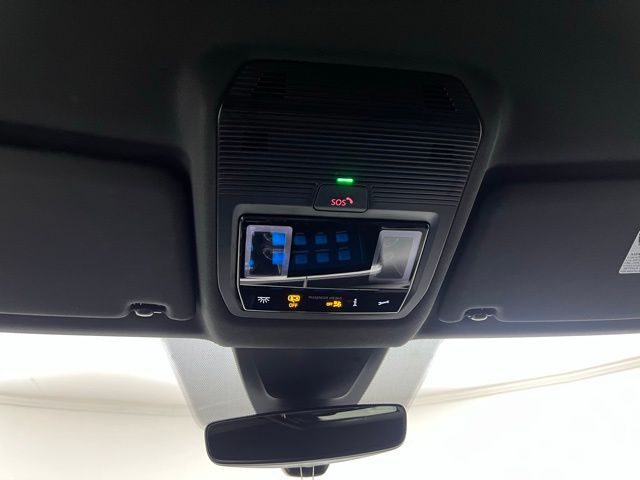 2024 Volkswagen Atlas Cross Sport 2.0T SE Technology Image 35 of 39