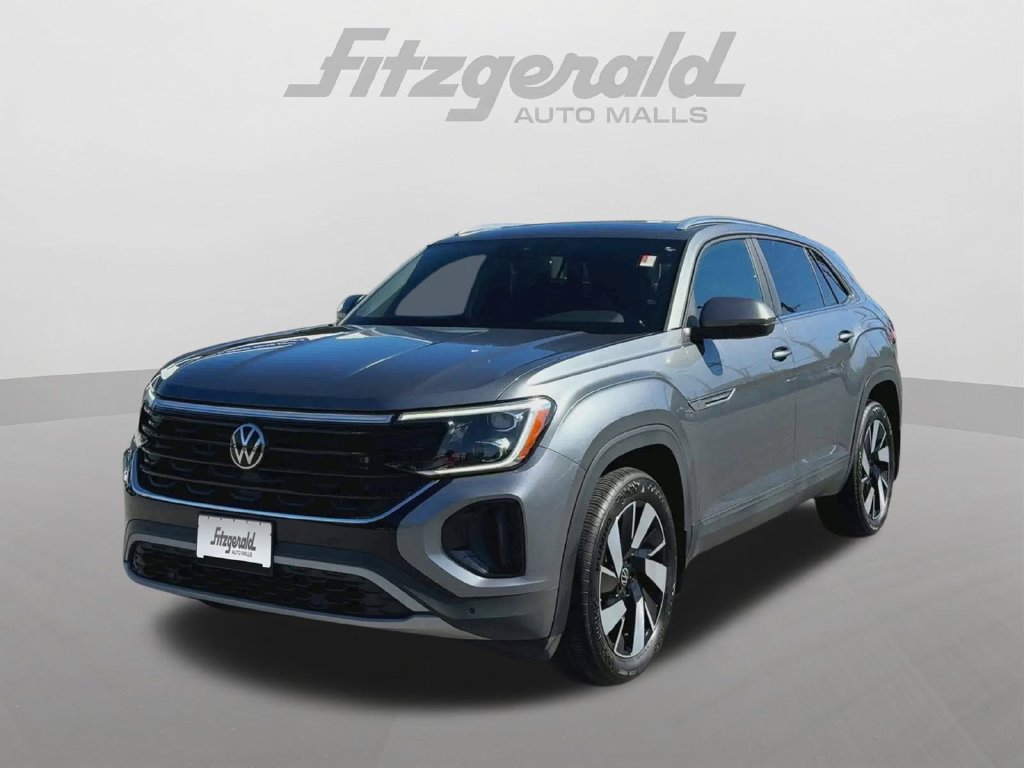 2024 Volkswagen Atlas Cross Sport 2.0T SE Technology Image 1 of 36